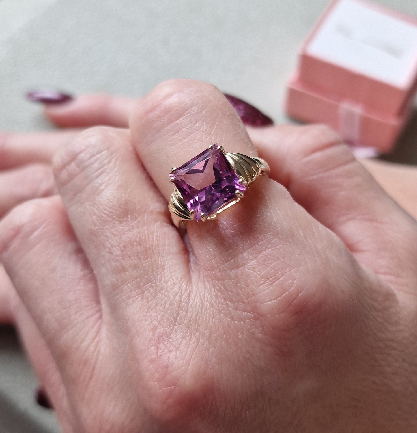 9ct Gold Amethyst Ring N - EW Jewellery 