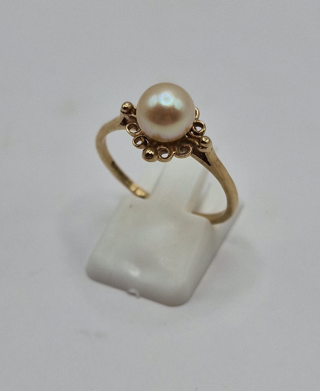 9ct Gold Solitaire Pearl Ring T - EW Jewellery 