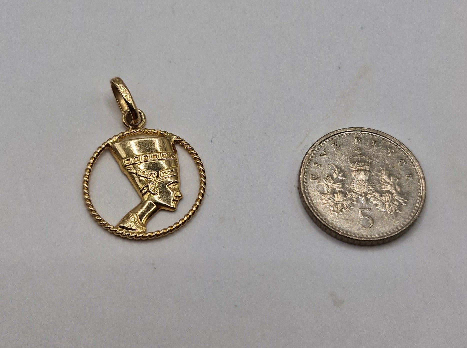 Egyptian 9ct Yellow Gold Nefertiti Pharaoh Charm Pendant - EW Jewellery 