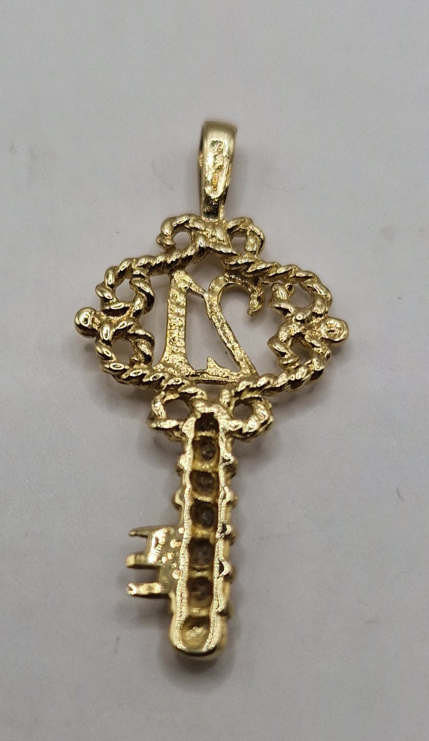 9ct Gold '21st Key' Charm or Pendant. - EW Jewellery 