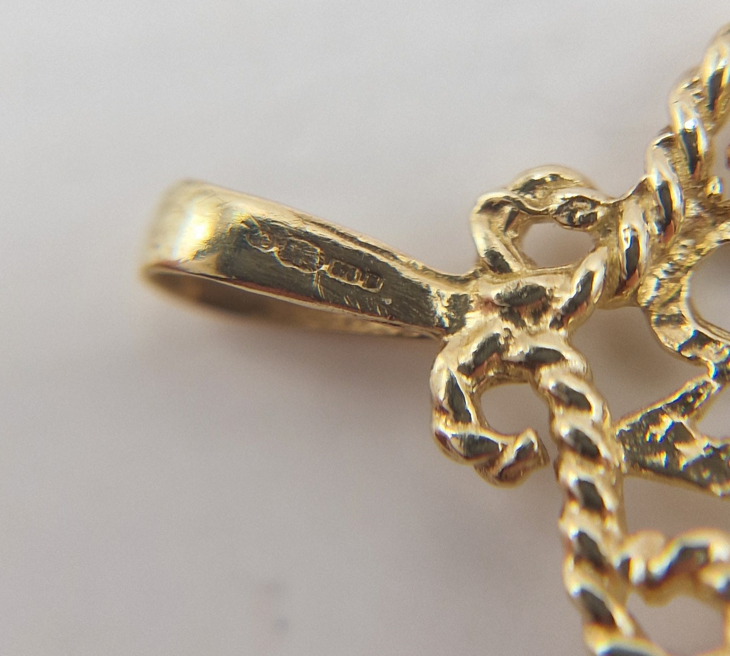 9ct Gold '21st Key' Charm or Pendant. - EW Jewellery 